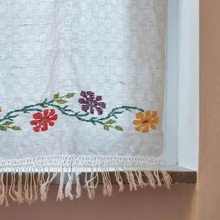 Casa Tra Vigneti E Mura Rocca Grimalda